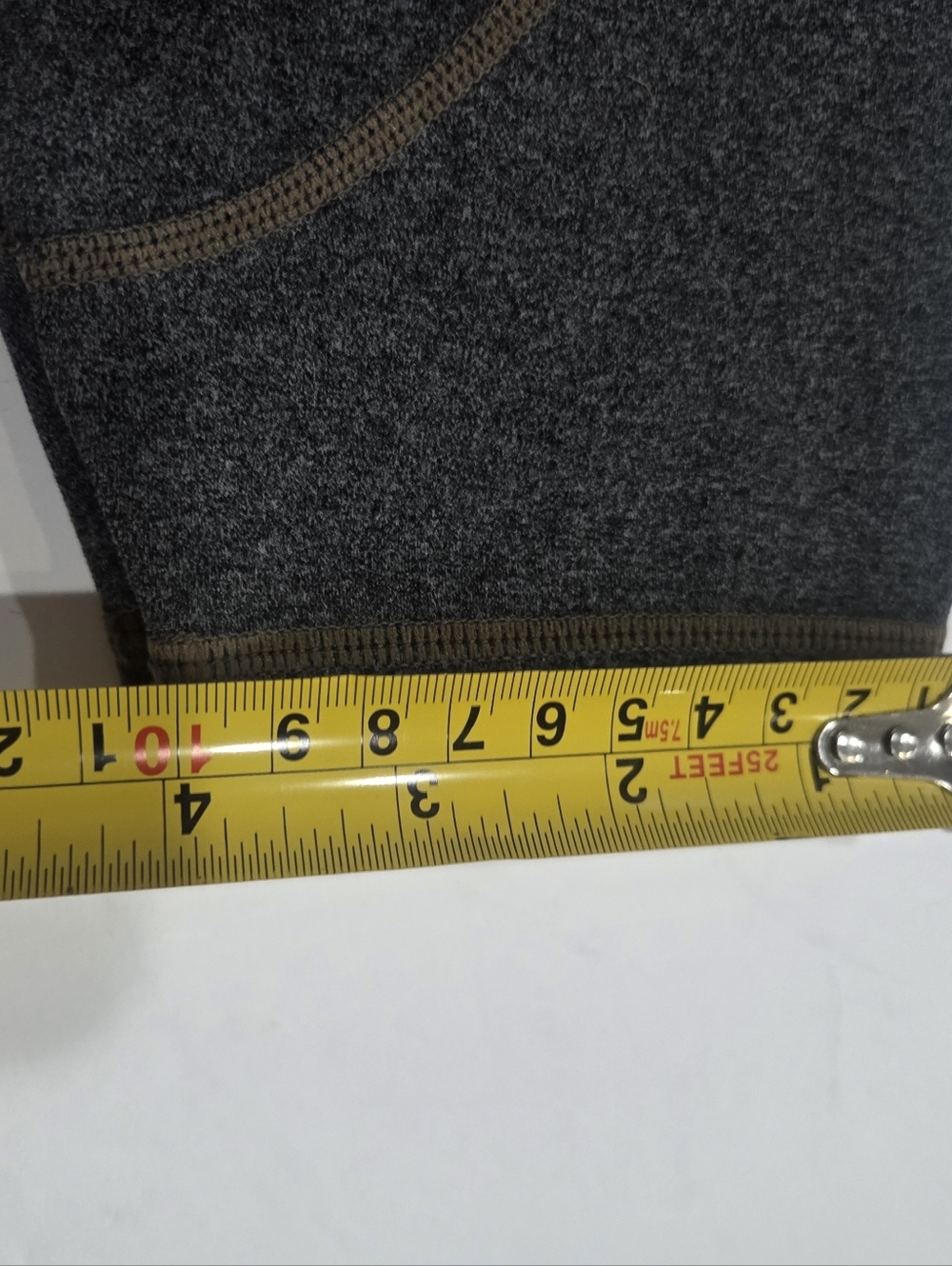 Athleta High-Waisted Gray Athletic Leggings with Contrast Stitching Sz.M - Picture 8 of 9